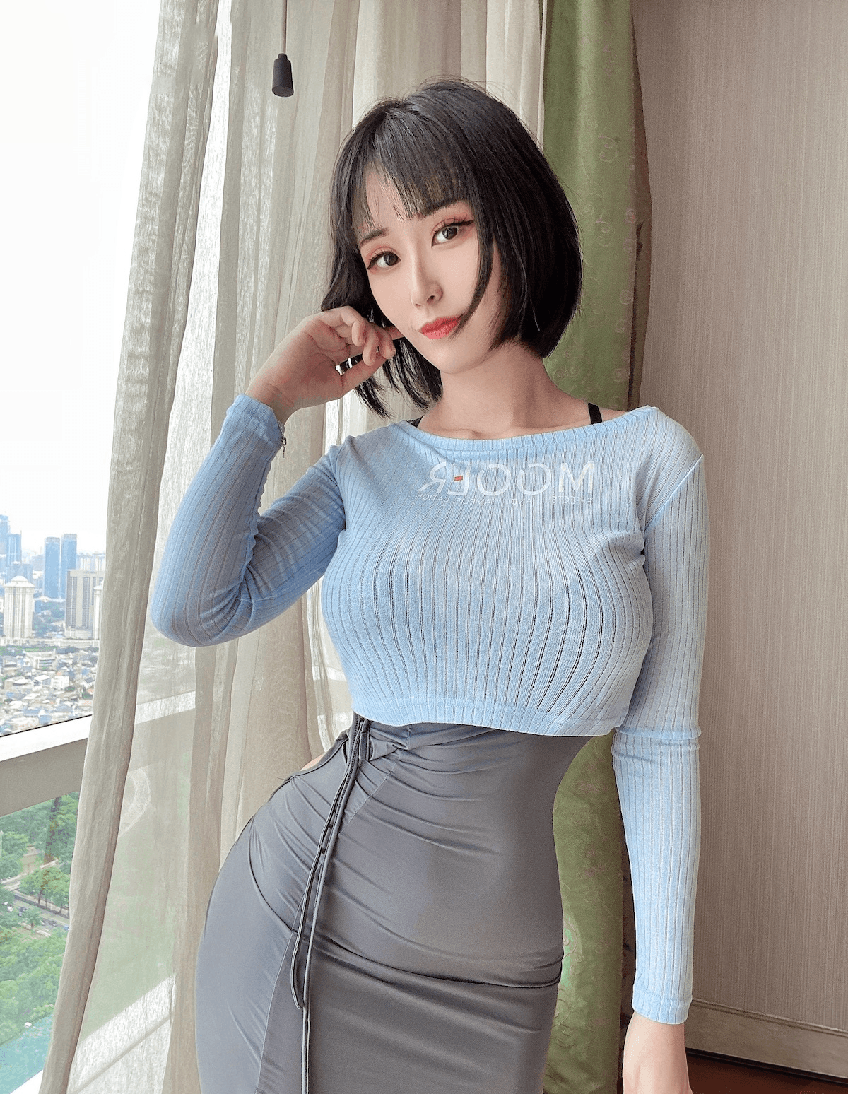 CosuTaku LarissaRochefort Hitomio 2