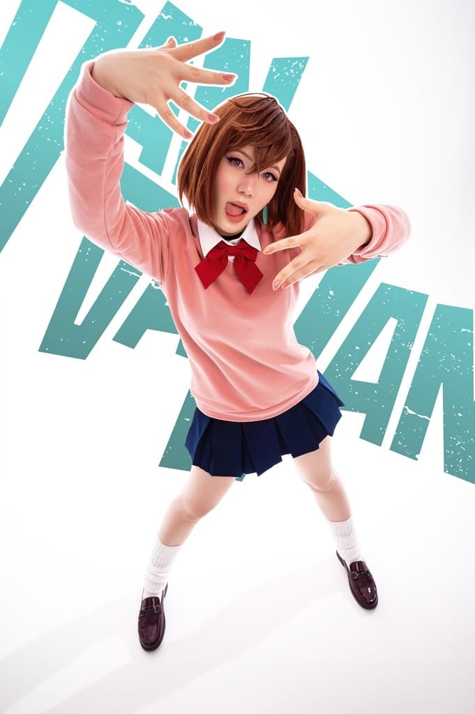 Lada Lyumos Momo Ayase 4