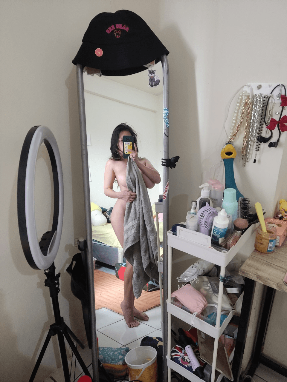 Yuura Tamaki Mirror Selfie 1