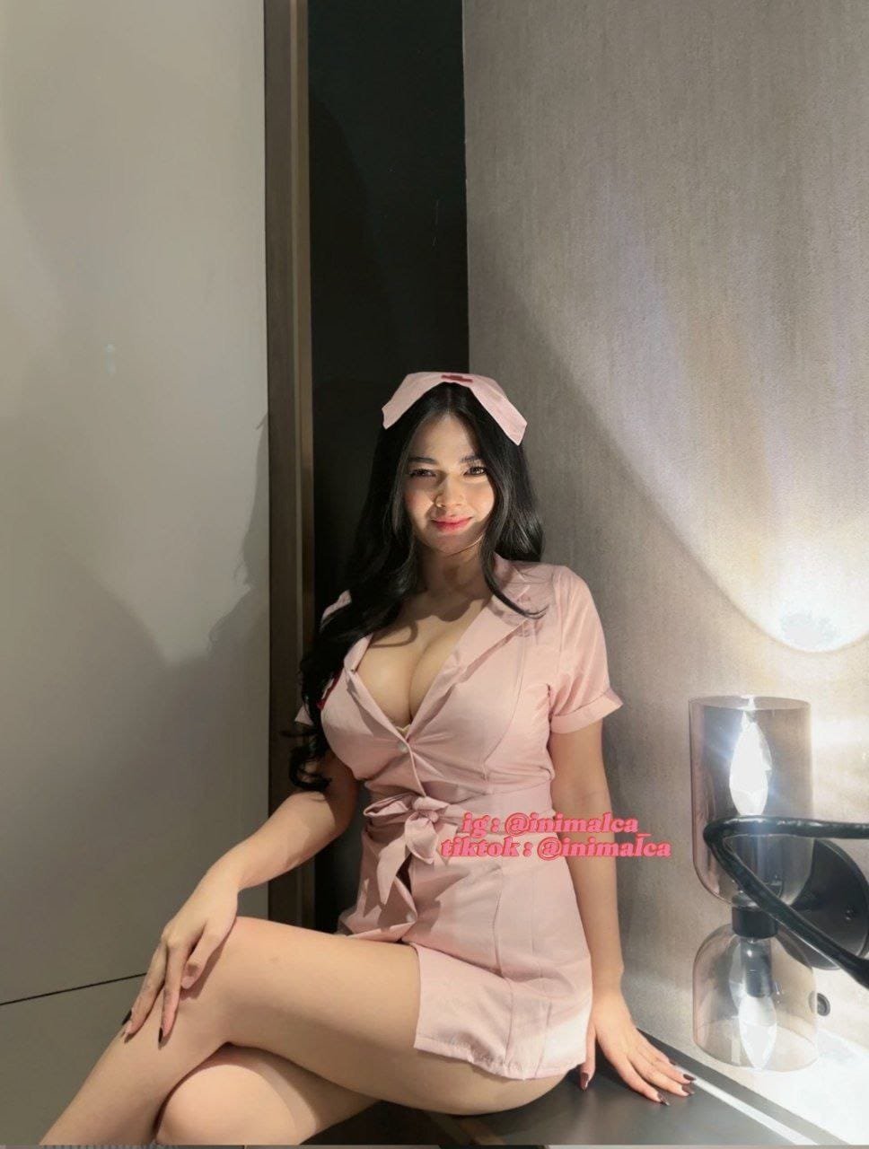 photo 6059668340751843546 y