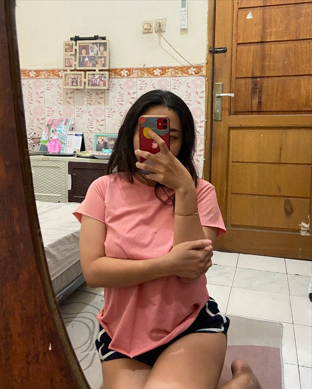 photo 6149870921779889851 y