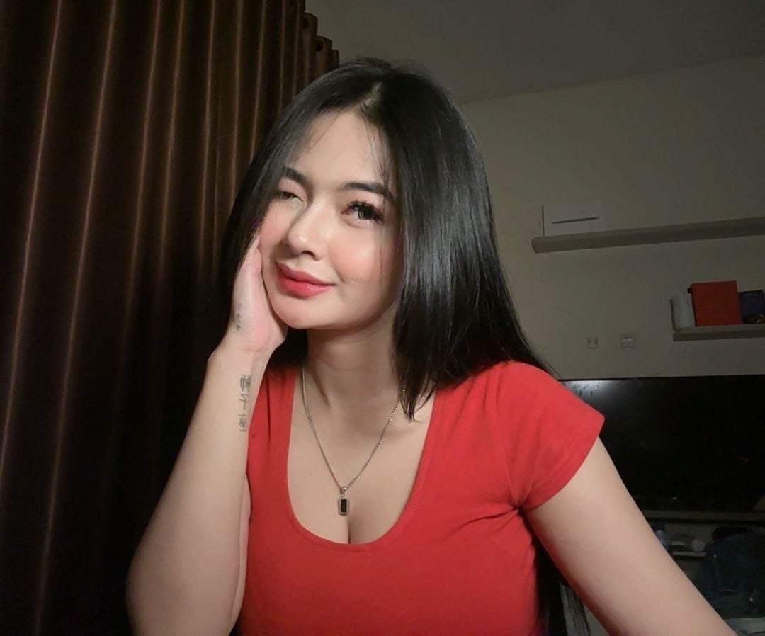 photo 6289807712267126572 y