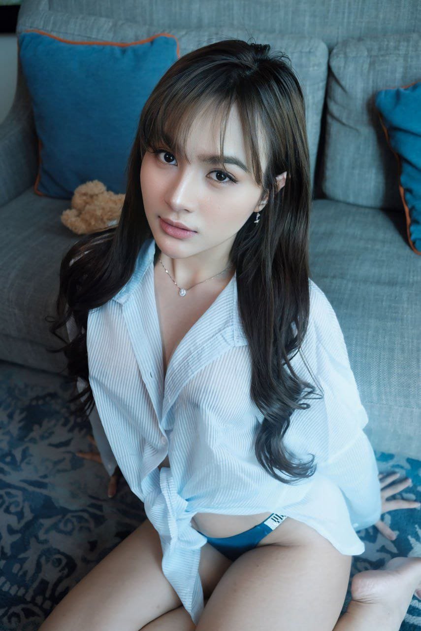 photo 6228751088547382884 y