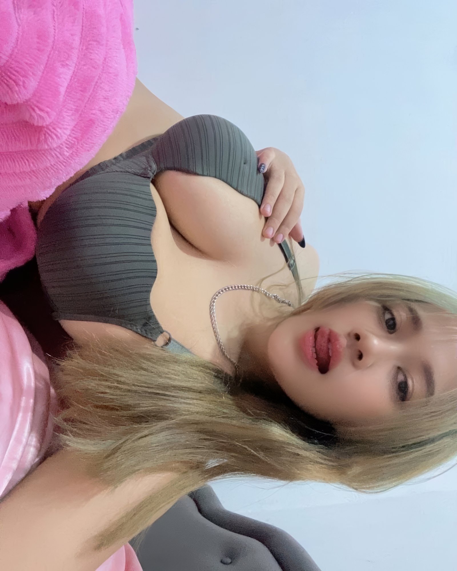 𝖆𝖑𝖈𝖆𝖙𝖍𝖗𝖆𝖟 𝟘𝟘𝟙