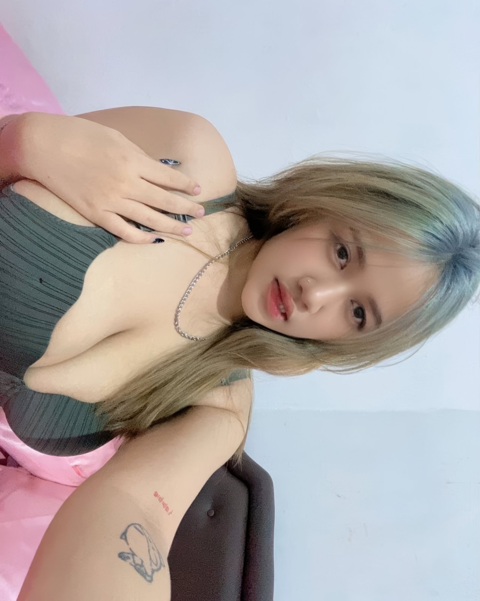 𝖆𝖑𝖈𝖆𝖙𝖍𝖗𝖆𝖟 𝟘𝟘𝟡